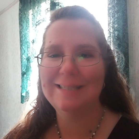 Meet the Posher Other - Meet your Posher, Sabrina